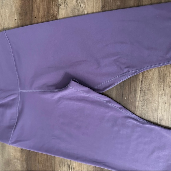 Purple Workout Nike Leggings - Picture 4 of 6